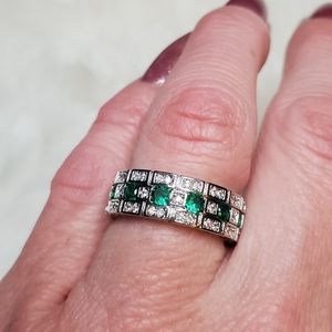 Cz & peridot Gemstone band ring